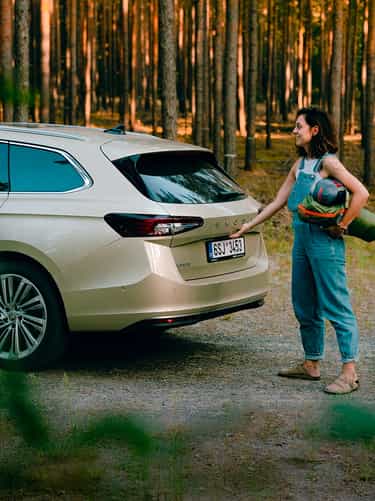 Optimization of Sales Outreach via LinkedIn automation