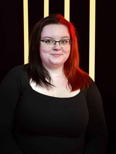 Šárka Šteflová, Online Support Specialist